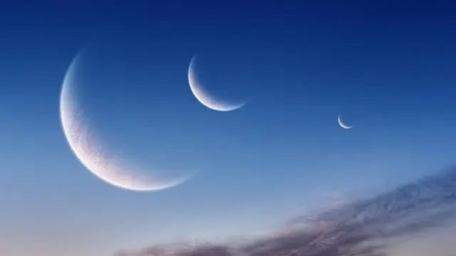 3 moon