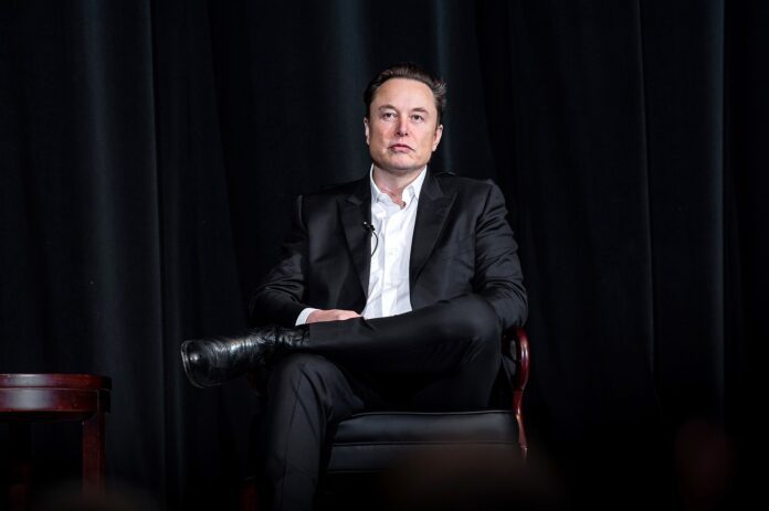 Elon_Musk_Colorado_2022.jpeg