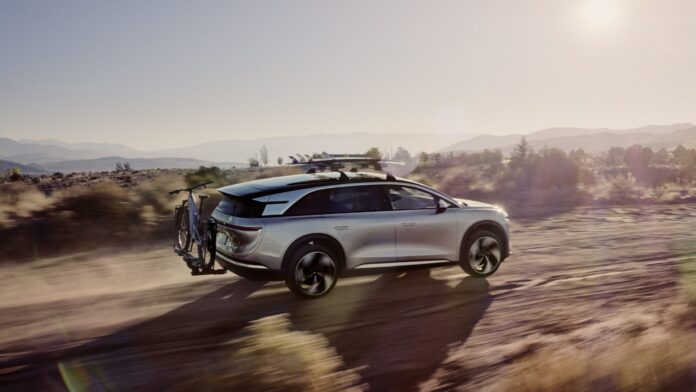 lucid-gravity-suv-3-scaled.jpeg
