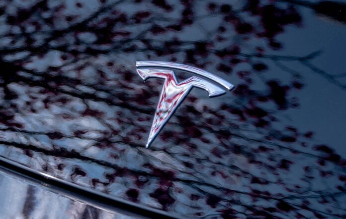 tesla-logo-model-y.jpeg