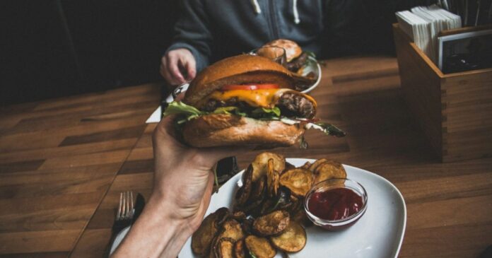 tristan-gassert-3yrXTH5y5Nw-unsplash-e1714767022916.jpg