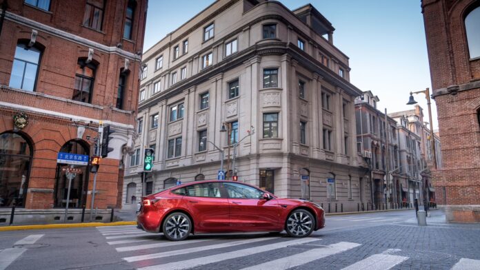 tesla-china-awd-white-interior.jpeg