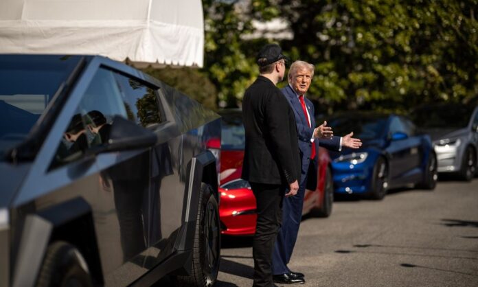 Elon-Musk-Trump-Tesla-White-House-2-1000x600.jpg