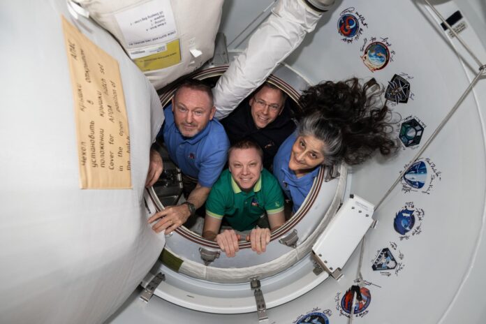 iss072e645464large.jpg